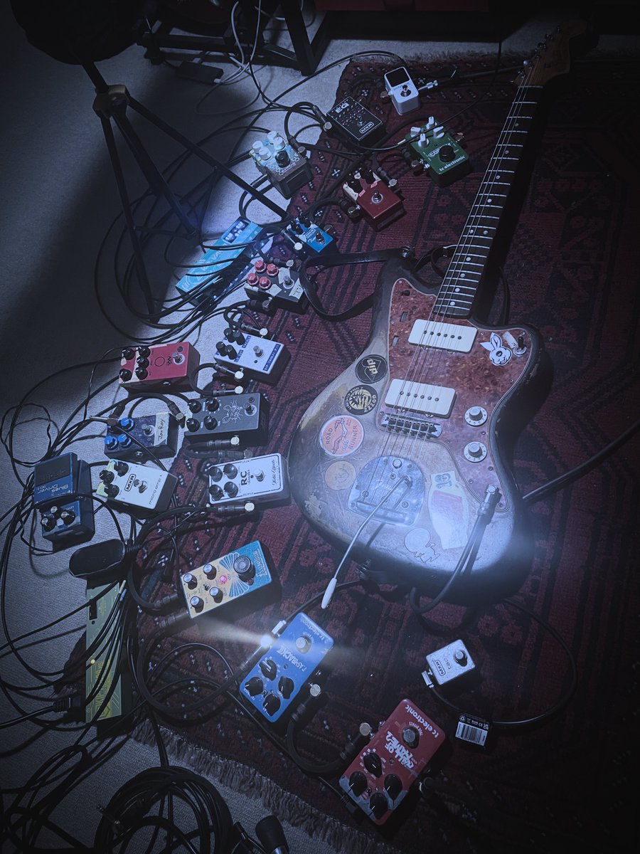 大江慎也 部屋練。頭をクラウトロックからロックンロールへ。使いたい