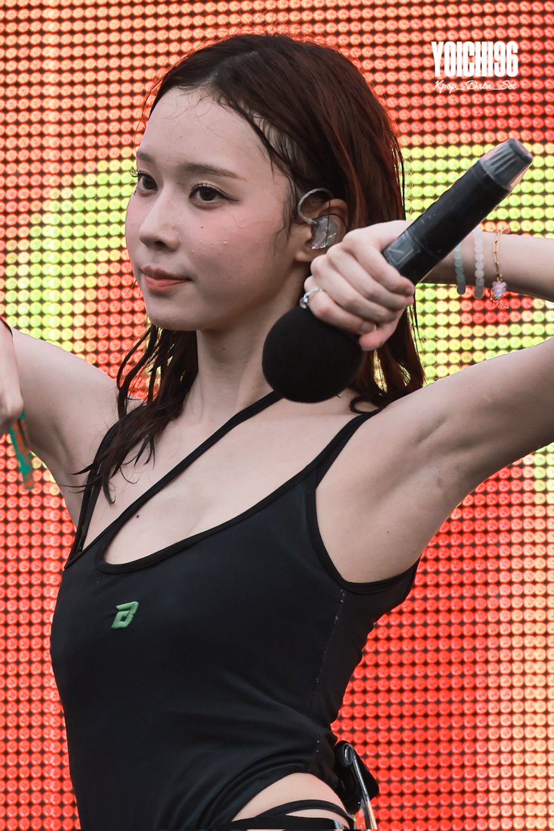 kpop_data_set's tweet photo. 230625 Winter at Waterbomb Festival in Seoul (2)

Load in 4K | Full Set in Reply 

#aespa  #æspa #에스파 
#WINTER #윈터 https://t.co/39qqCqevNF