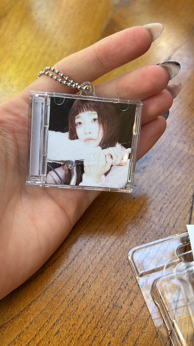 zeyboob🦢 tweet media