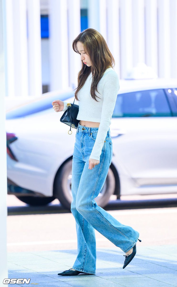 융사슴 tweet media