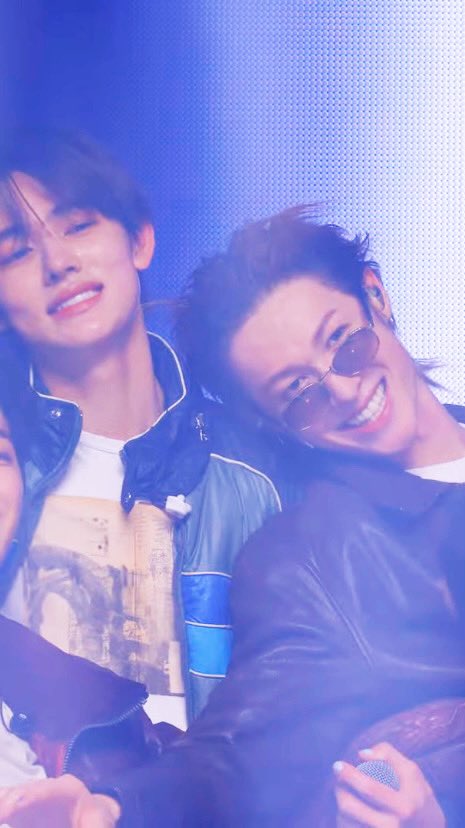 0320113updates's tweet photo. You are someone I can lean on 💖

#MARTIN #마틴 #SEONGHYEON #성현 https://t.co/jsHxTvfhj3