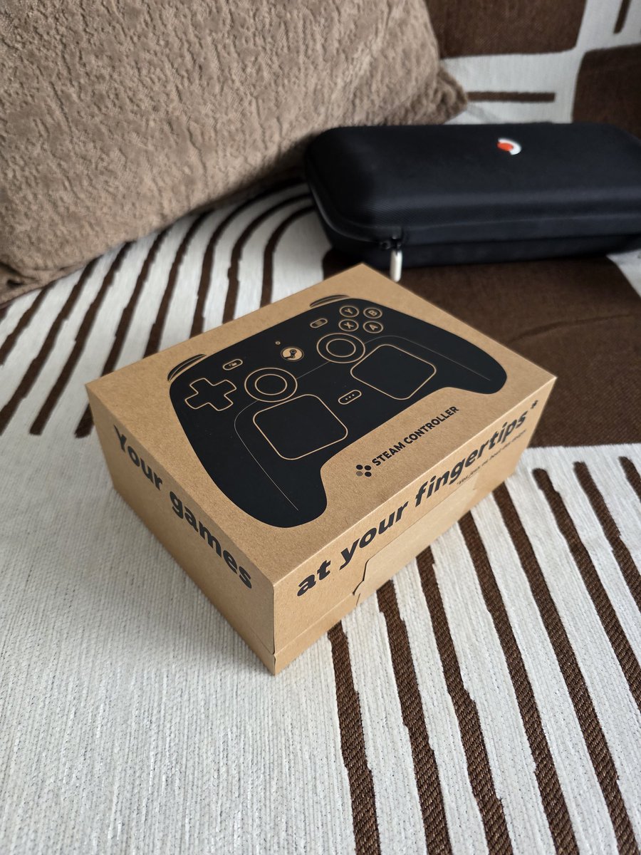 NerdPixelz tweet media