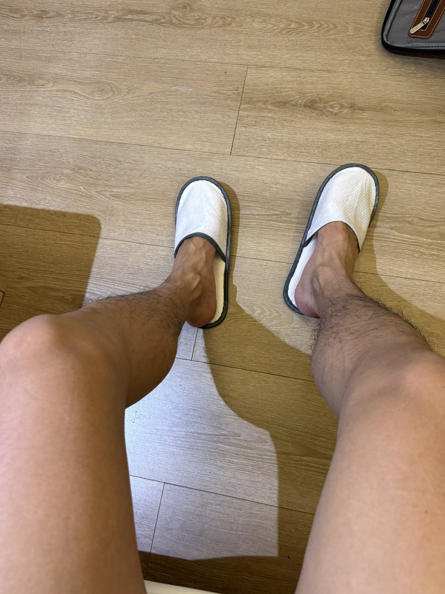 Qi Wei tweet media