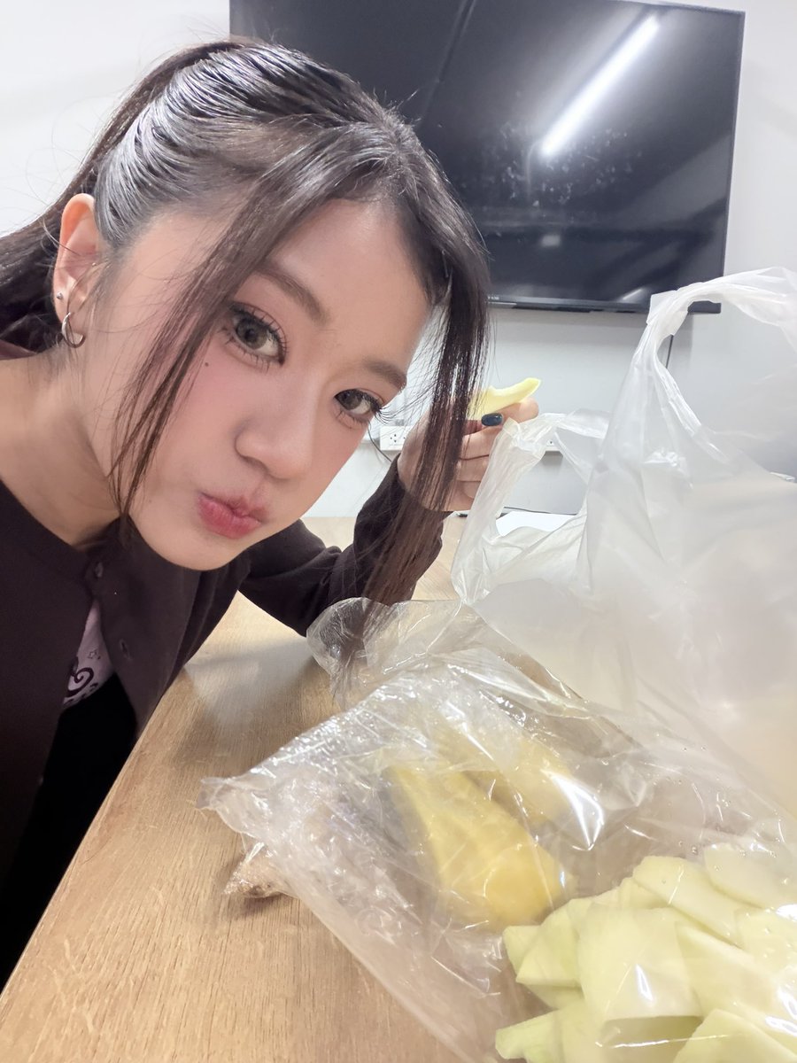 12345678เกล้า tweet media