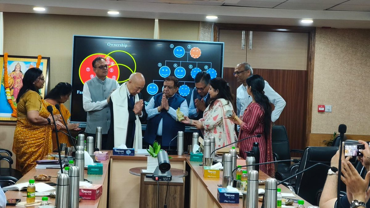 Laghu Udyog Bharati tweet media