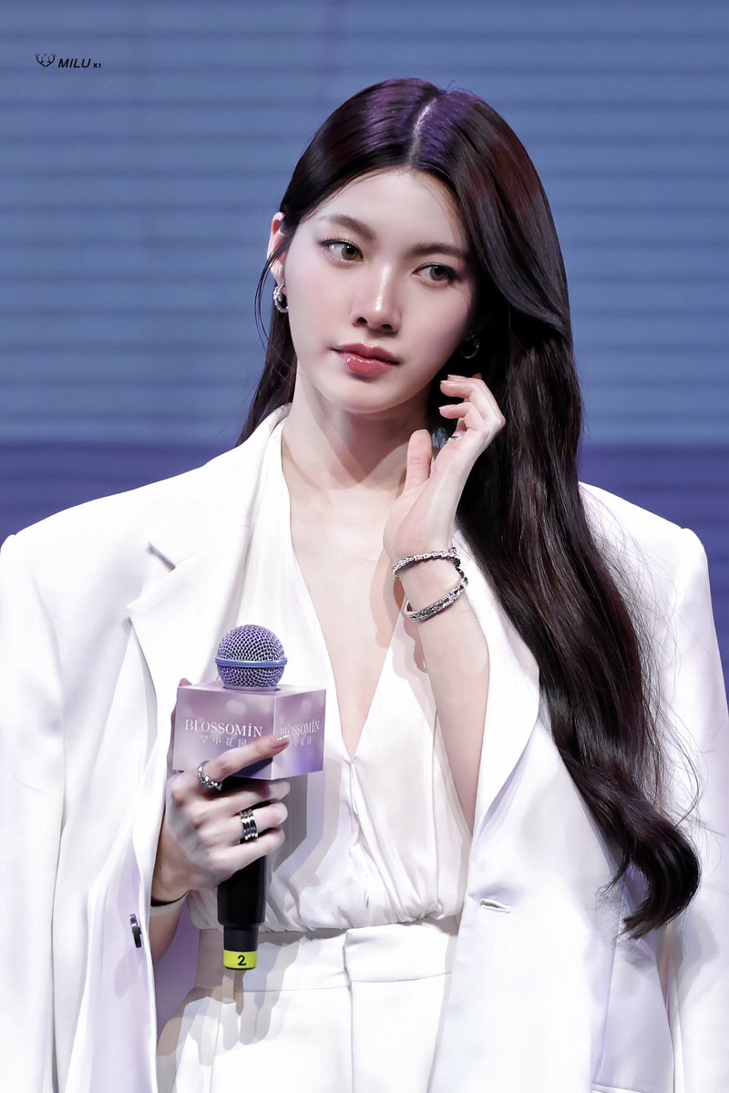 rany.yy🦭💭😽꙳꒰•◡̎•꒱꙳ tweet media