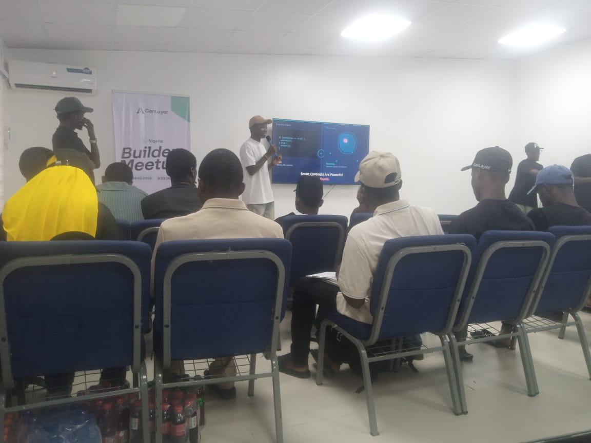 Mr_Hoversee's tweet photo. Incredible turnout at https://t.co/dmEyA7FxvP around LAUTECH today! 🚀 Honoured to be part of the #LautechBuilders ecosystem pushing the boundaries with @GenLayer. Check out my full event update on my profile! 👇
https://t.co/fpVYhknQms https://t.co/ICjFUxR20G