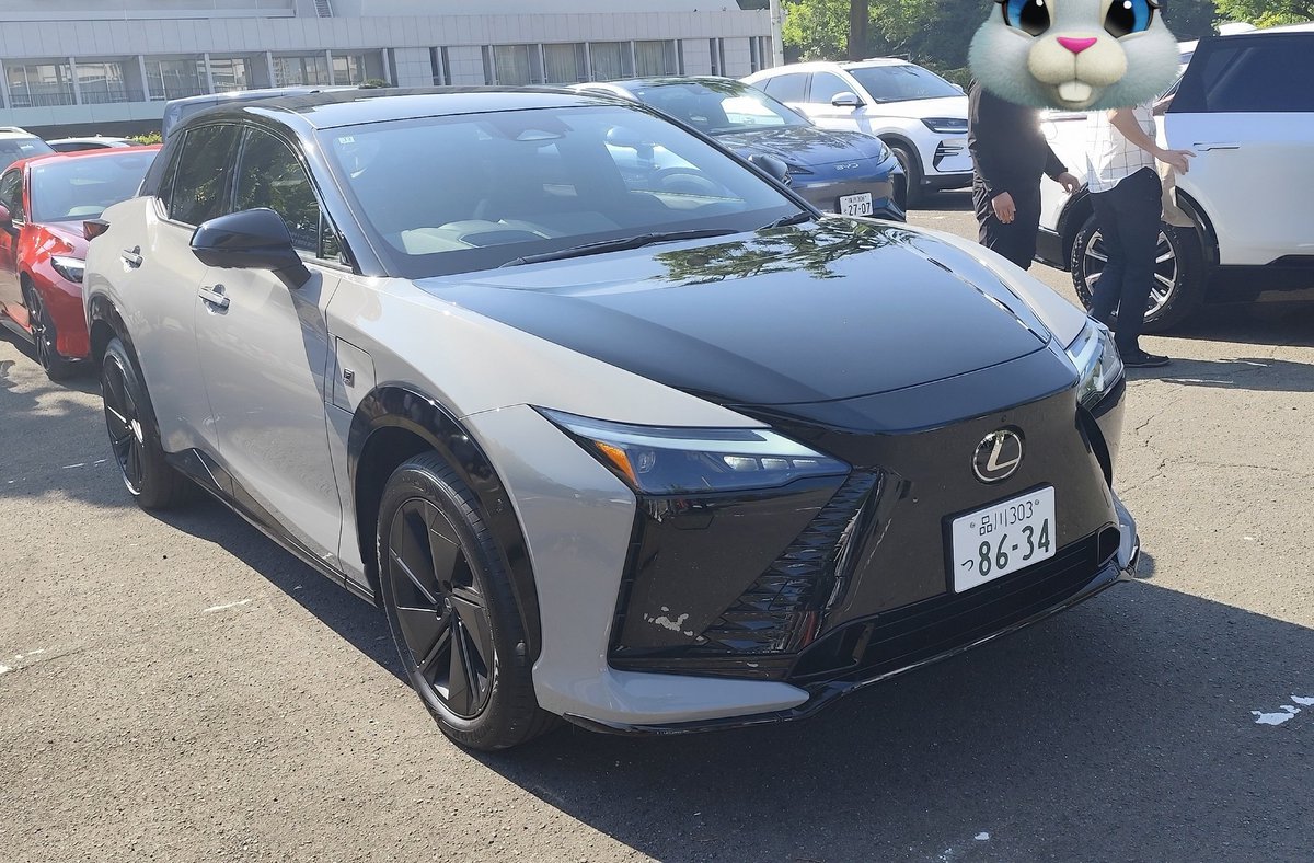 hantsuki_r0623's tweet photo. まず1回目
レクサス、最高でした!!
ステアバイワイヤシステム、ハンドリング全然違う!!楽しかったぁ😊
次は2回目へ
#CanCamdrive https://t.co/jdOM16Xlyn