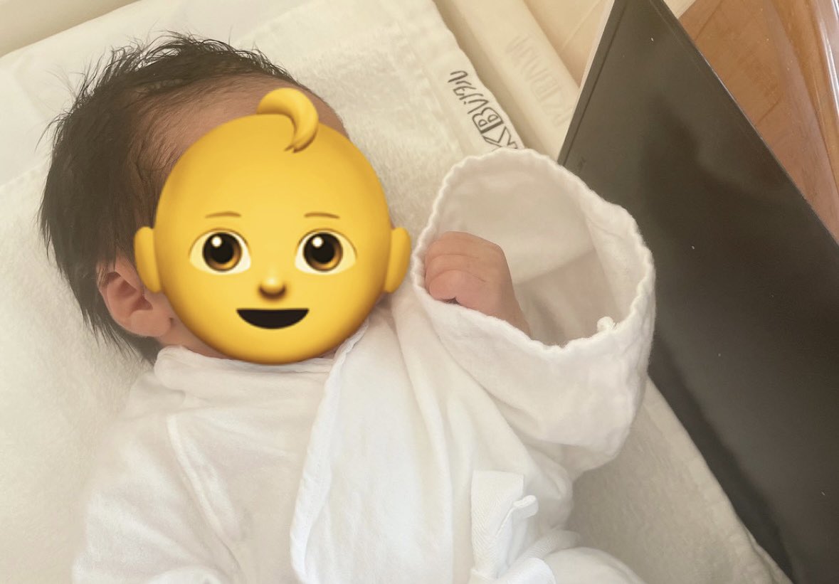 marimo_2004__'s tweet photo. 一昨日、長女のお姉ちゃんのもとに三世が生まれました👶

壮絶な人生を歩んできたお姉ちゃんだからこそ、これからはたくさん幸せな時間を過ごしてほしいな…🫧

私の可愛い甥っ子達が険しい道を歩まなくていいように、私は少しでも、その先の道を作れる人になりたい。

＃家庭連合二世 ＃三世誕生 ＃甥っ子