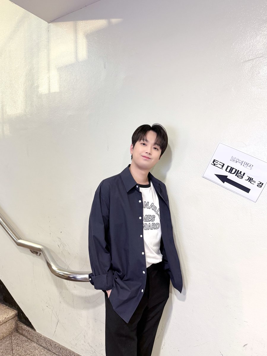 이찬원(LEECHANWON) 공식 트위터 tweet media
