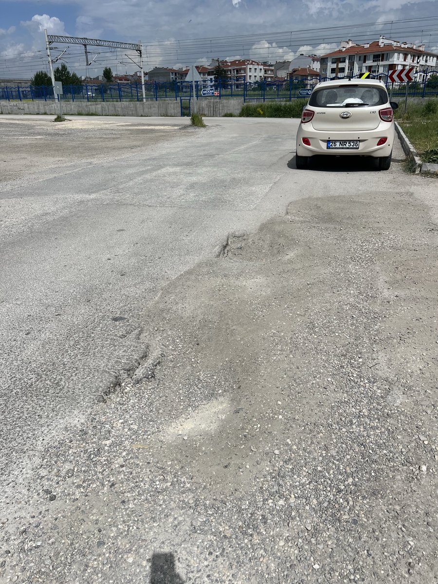 GamEOfDronE's tweet photo. @bsnmedya26 @ayseunluce Kendi evlatları gibi gördükleri Eskişehir !! https://t.co/JAtVEfSP7p