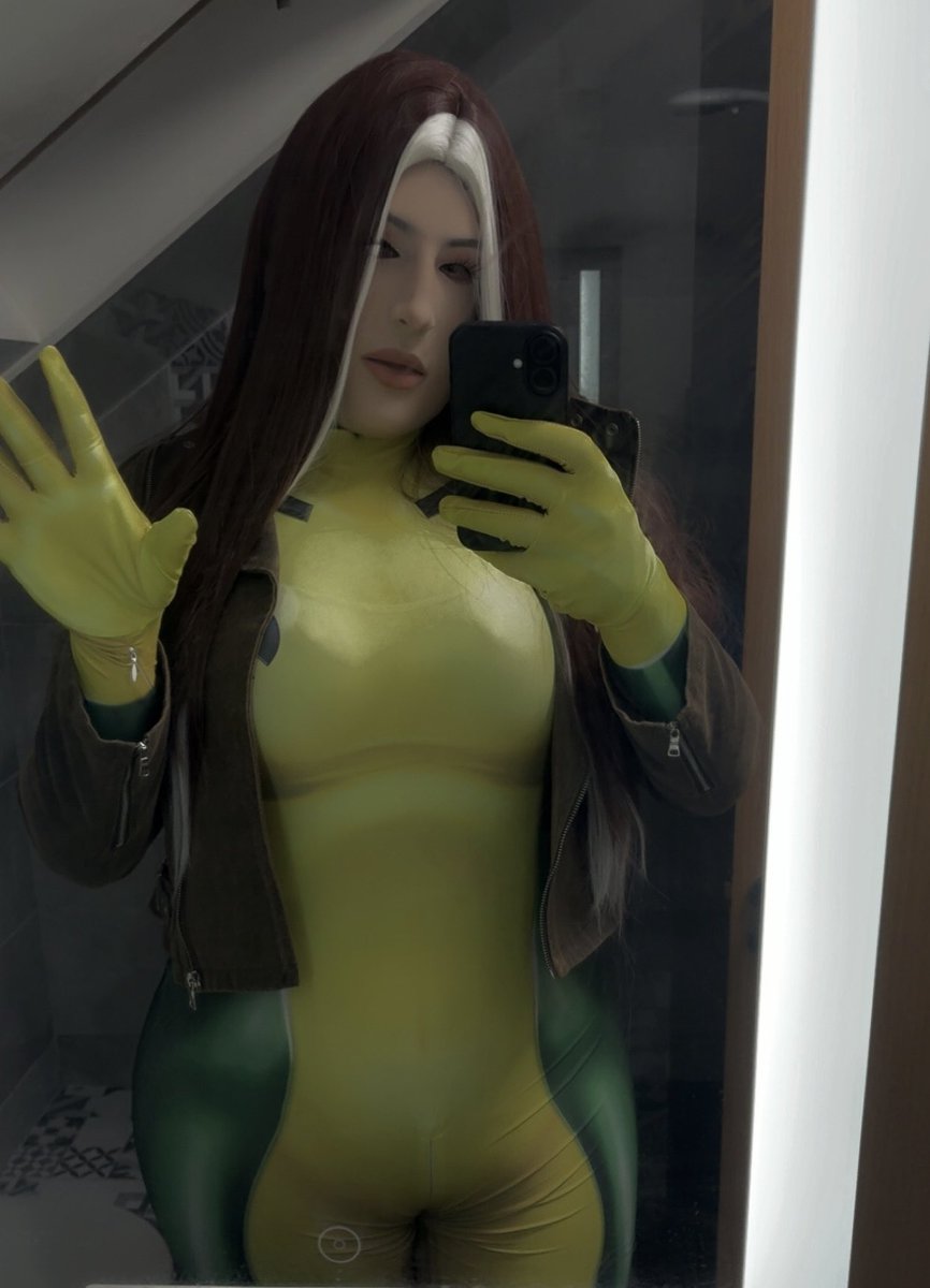 Zoey tweet media