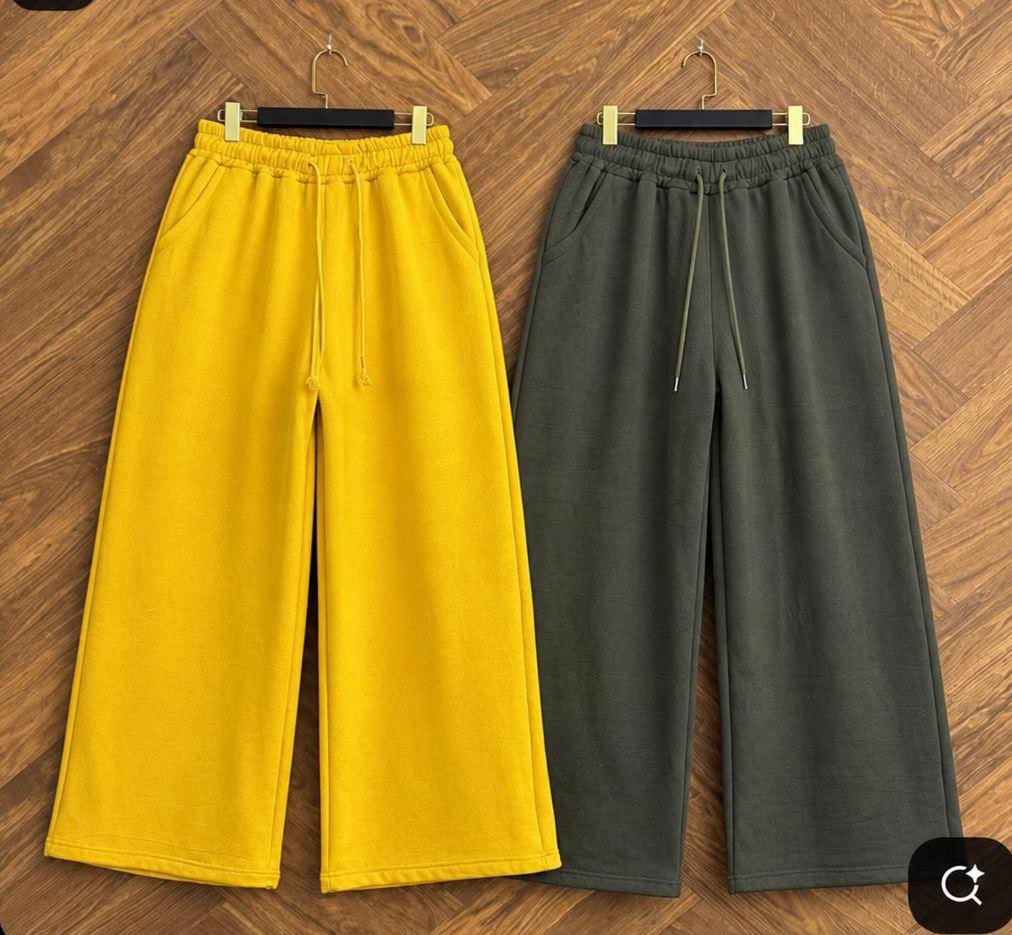 kiki ,The Clothing Vendor tweet media