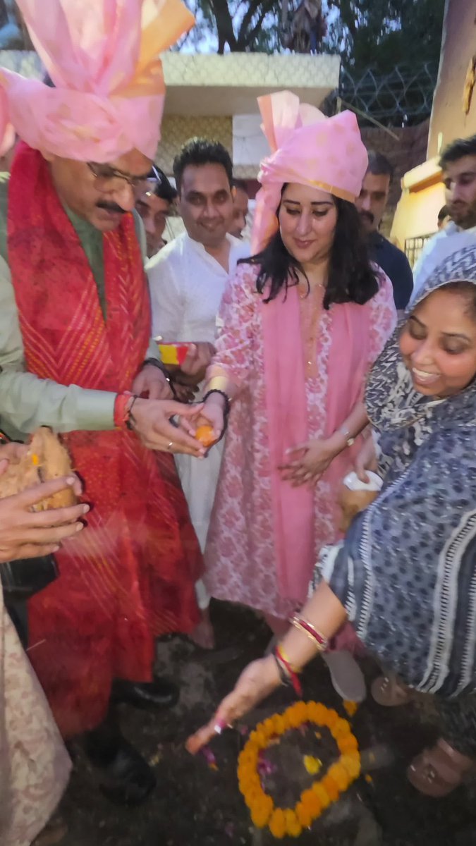 Bansuri Swaraj tweet media