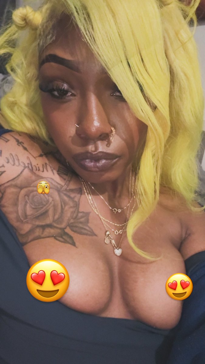 PrincessesCream's tweet photo. Come suck on my titties🥰

https://t.co/yYbgCLndVb https://t.co/SqFxIXnkL1