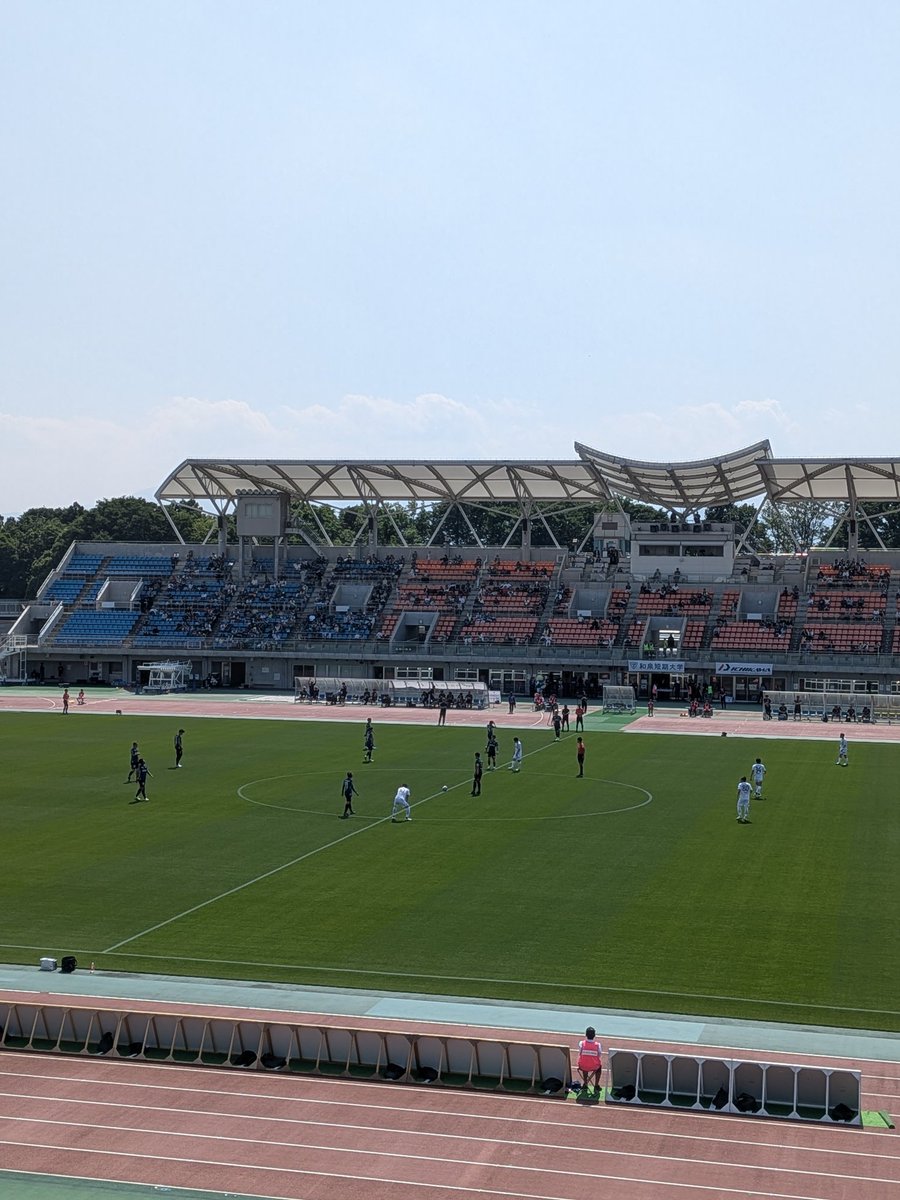 ryutanna's tweet photo. 今日は相模原ギオンスタジアムでJ2J3百年構想リーグのSC相模原対ヴァンラーレ八戸戦を観戦！
結果は1-1（PK4-2）で八戸勝利。
相模原はホーム最終戦で5連勝とはなりませんでした。
相模原先制点の棚橋選手、トリッキーで攻撃的で面白い選手でした！
先制点のアシストした綿引選手も素晴らしかった！ https://t.co/r6fFQxz1Ud