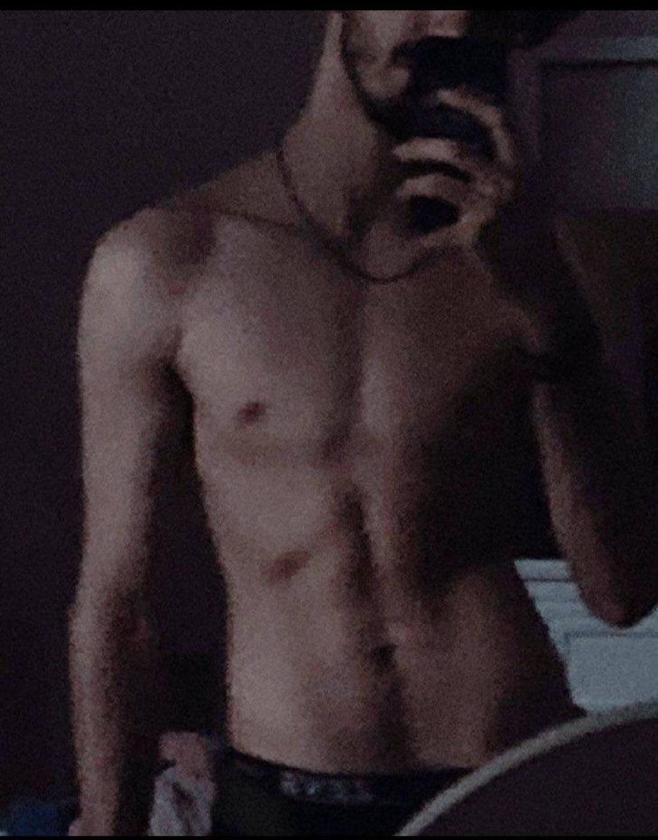 urpartnerNbed69's tweet photo. @Siv1kky I will message you for the rest https://t.co/ZtPulyAKfi