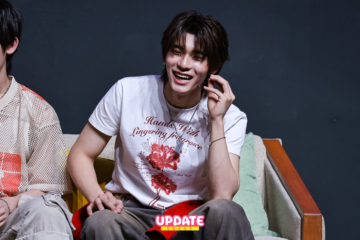 UPDATE TODAY tweet media