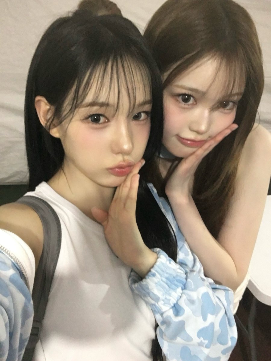 첼 tweet media
