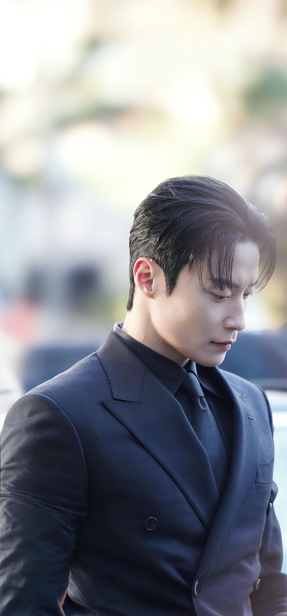 빈칸 tweet media