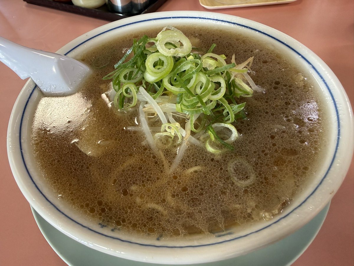 なお tweet media