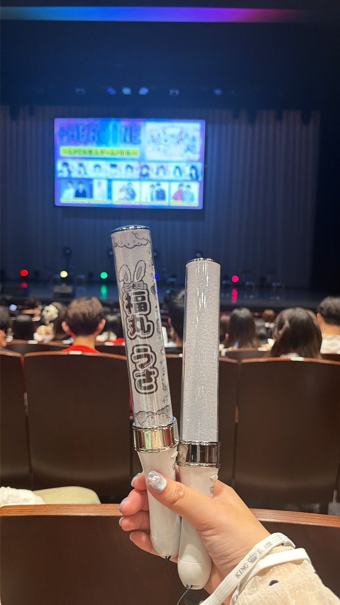 れな tweet media