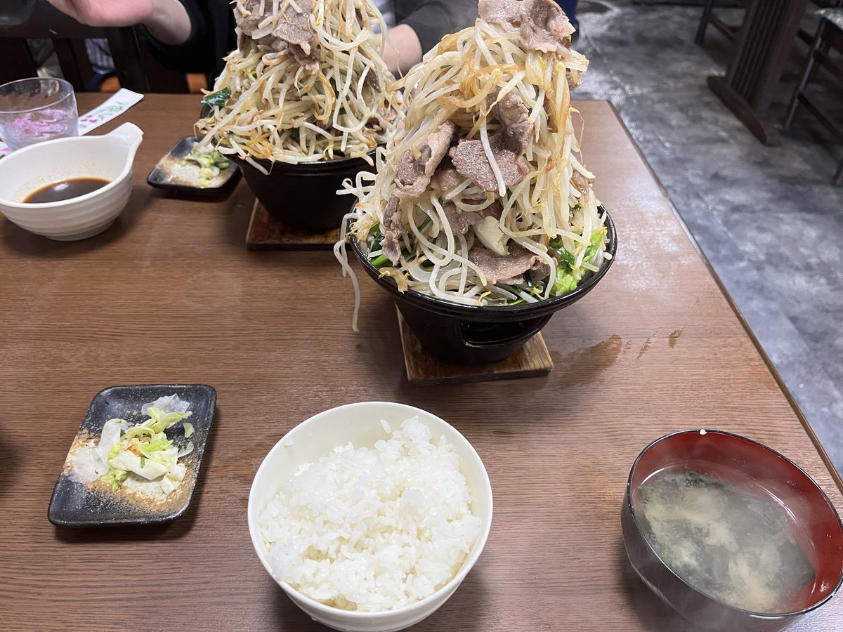 ゆーます tweet media