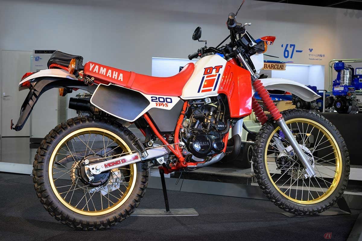 84 ヤマハ「DT200R」 ヤマハのモトクロスバイク「YZ」シリーズそのまま