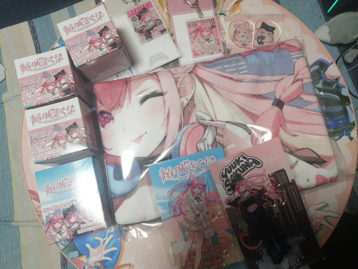anchaca1's tweet photo. アニメイトでさくたん色々買ってきた！
ランダムのもコンプなのだよ！ https://t.co/DnlvYSkT2S