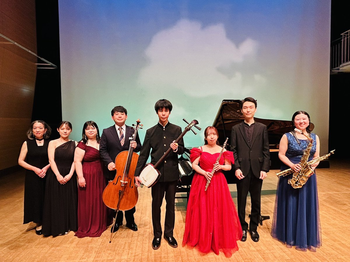 MusicPartnersJP's tweet photo. 鴻巣アーティスト応援コンサート「オーヴァー・ザ・レインボウvol.21」終演しました！満員御礼以上のお客様😁嬉しい‼️素晴らしい演奏をありがとうございました‼️@clea_konosu 
#小林陽（津軽三味線）
#清水雪乃（フルート）　
#沼田昭一郎（ピアノ）
#原悠一（チェロ）
#大森麻戸佳（サックス） https://t.co/i1nFlz3lnD