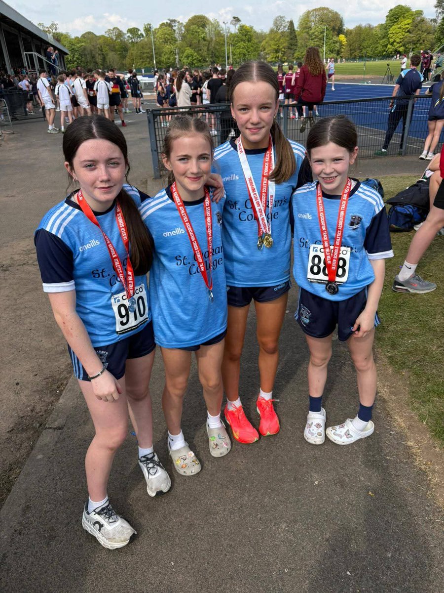 SCC_PE's tweet photo. Best wishes to Alice Rafferty, Isla Mc Ateer, Ella Gillespie, Aoife Donnelly (mini girls relay team), Alice Rafferty (mini girls 800m) and Annaleigh McKenna (inter girls 1500m) representing @stciaransballyg today in the Ulster Schools' Athletics Championships🏃‍♀️ https://t.co/1OjrX1Syiu