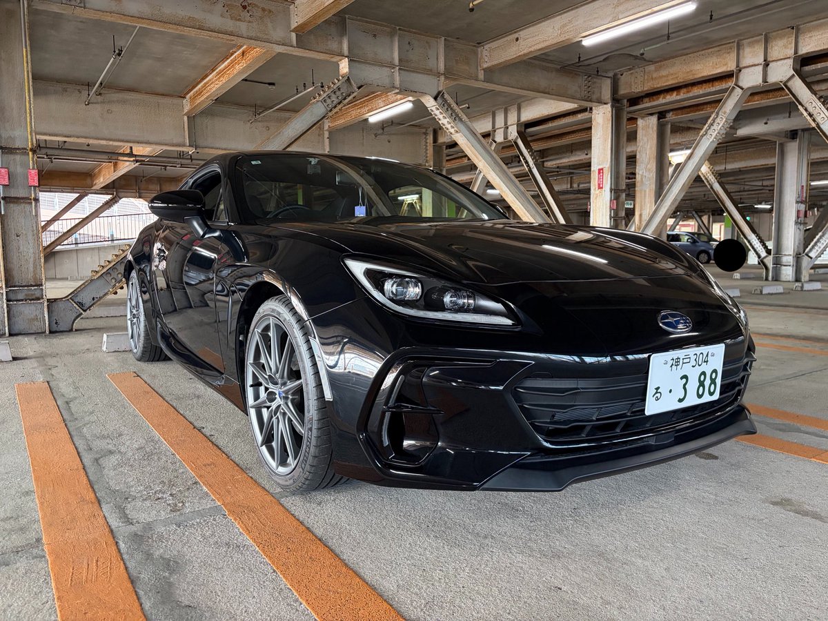あや tweet media