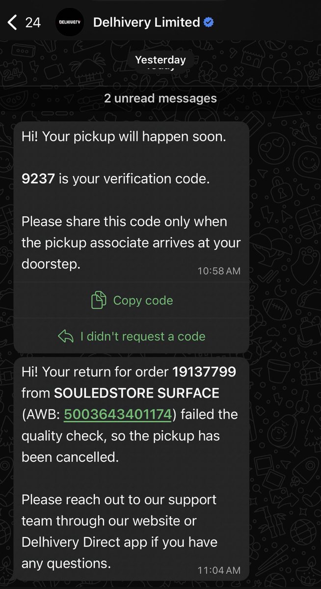 arjits10's tweet photo. @thesouledstore I requested return for one of the item in order 19137799. You assigned the return pickup to @delhivery which as usual canceled the pickup on basis of false claims that “quality check failed”. And they sent this msg with 5 mins of raising request. See screenshot https://t.co/zlAOa2D9VU