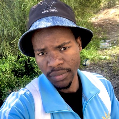 Emperor974's tweet photo. #NouvellePhotoDeProfil https://t.co/laQjM1dSDz