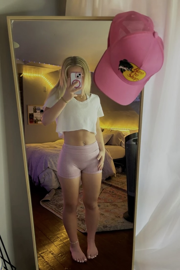 millie tweet media