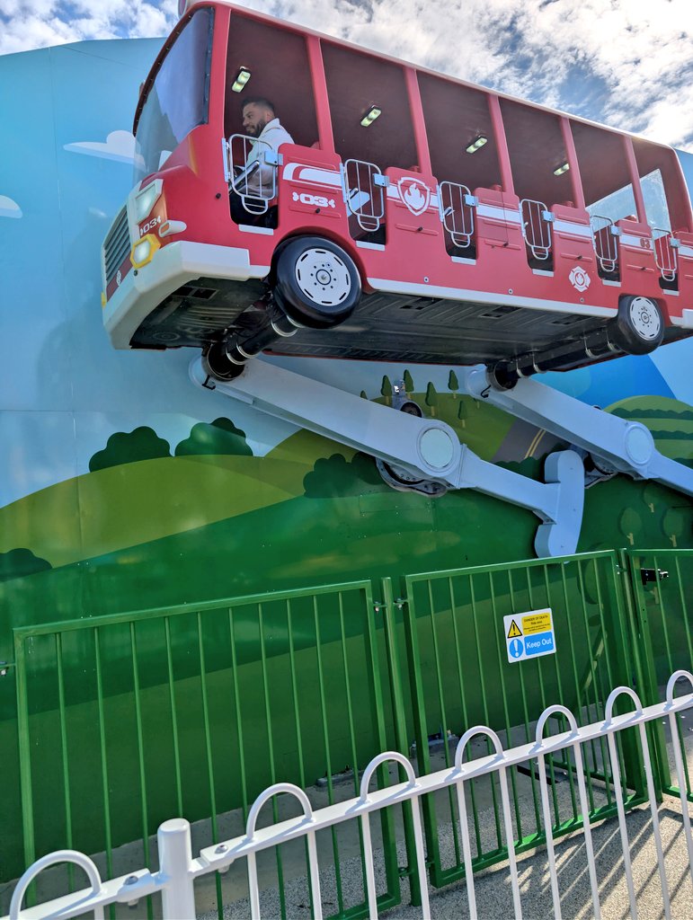 ChessingtonBuzz's tweet photo. Marshalls Firetruck Rescue is the old Jungle Bus reimagined 

Been slowed down quite a bit and still needs to be worn in - bit clunky

Fun ride nonetheless 

#ProjectPlay https://t.co/FVkmg2N33c