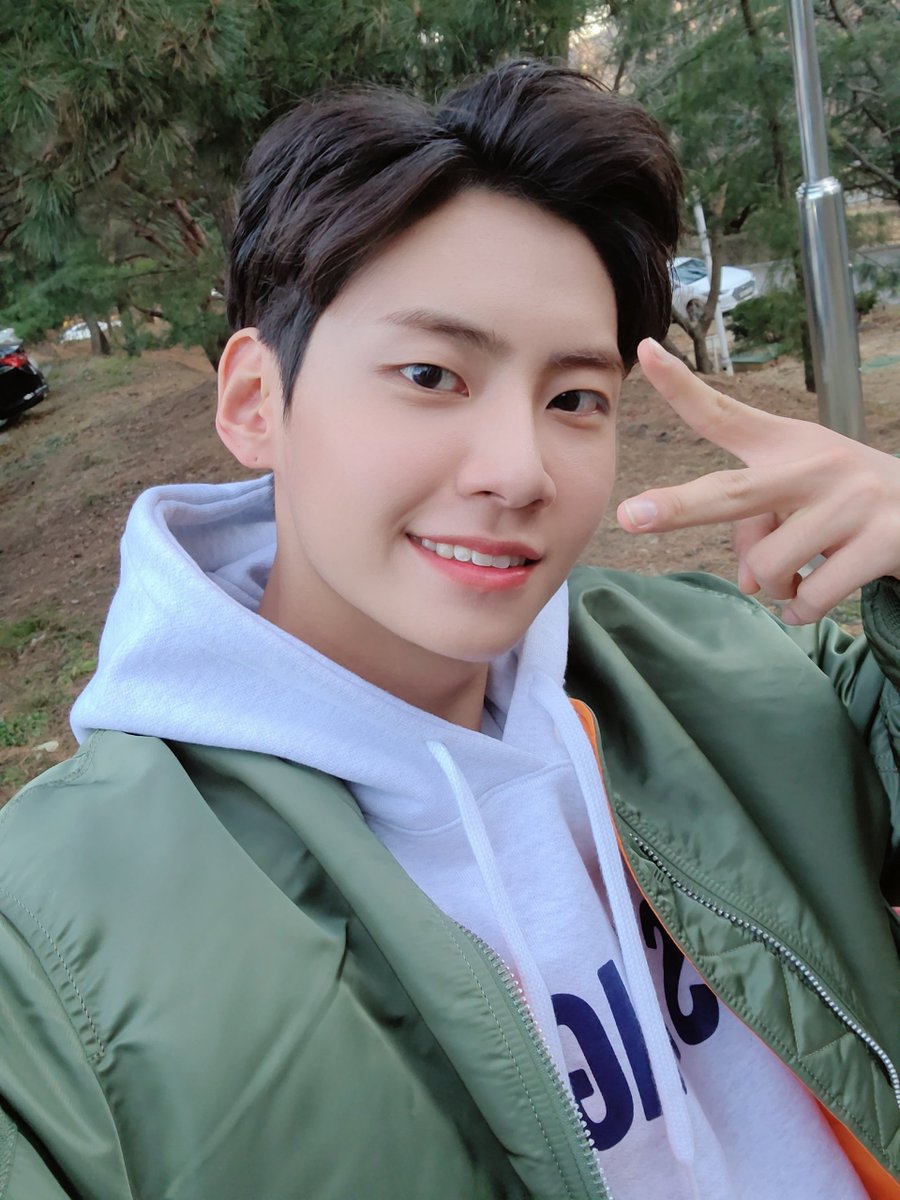n년전 오늘의 이진혁 tweet media