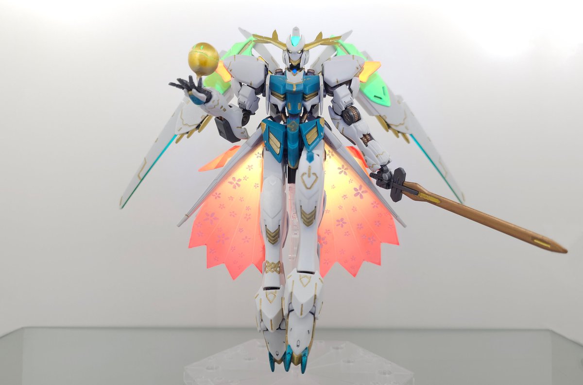 GlacialAura's tweet photo. Oh hey my two niche interests are overlapping again 
#ホロリスガンプラ部  #FineFaunart https://t.co/eZu55bvaEf