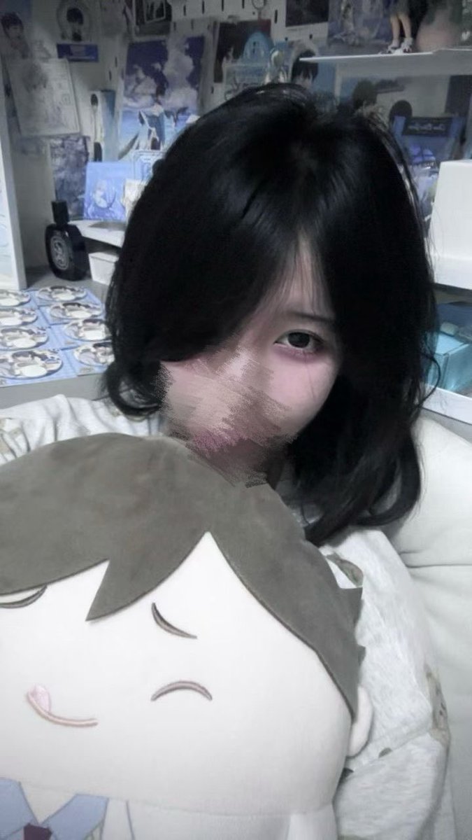 Hana tweet media