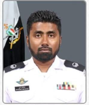 IAMDRJIHAD's tweet photo. اِنَّا لِلّٰهِ وَاِنَّااِلَيْهِ رَاجِعُوْنَ 💔

މައްޔިތާގެ  ފާފަ ފުއްސަވައި ސުވަރުގޭގެ ދާޢިމީ ނިޢުމަތް މިންވަރު ކުރައްވާށި. އަދި ޢާއިލާއަށް ކެތްތެރިކަން ދެއްވާށި!
آمیـــــن يارب العالمين.🤲
The Real HEROES https://t.co/0Nf6HbcqU0