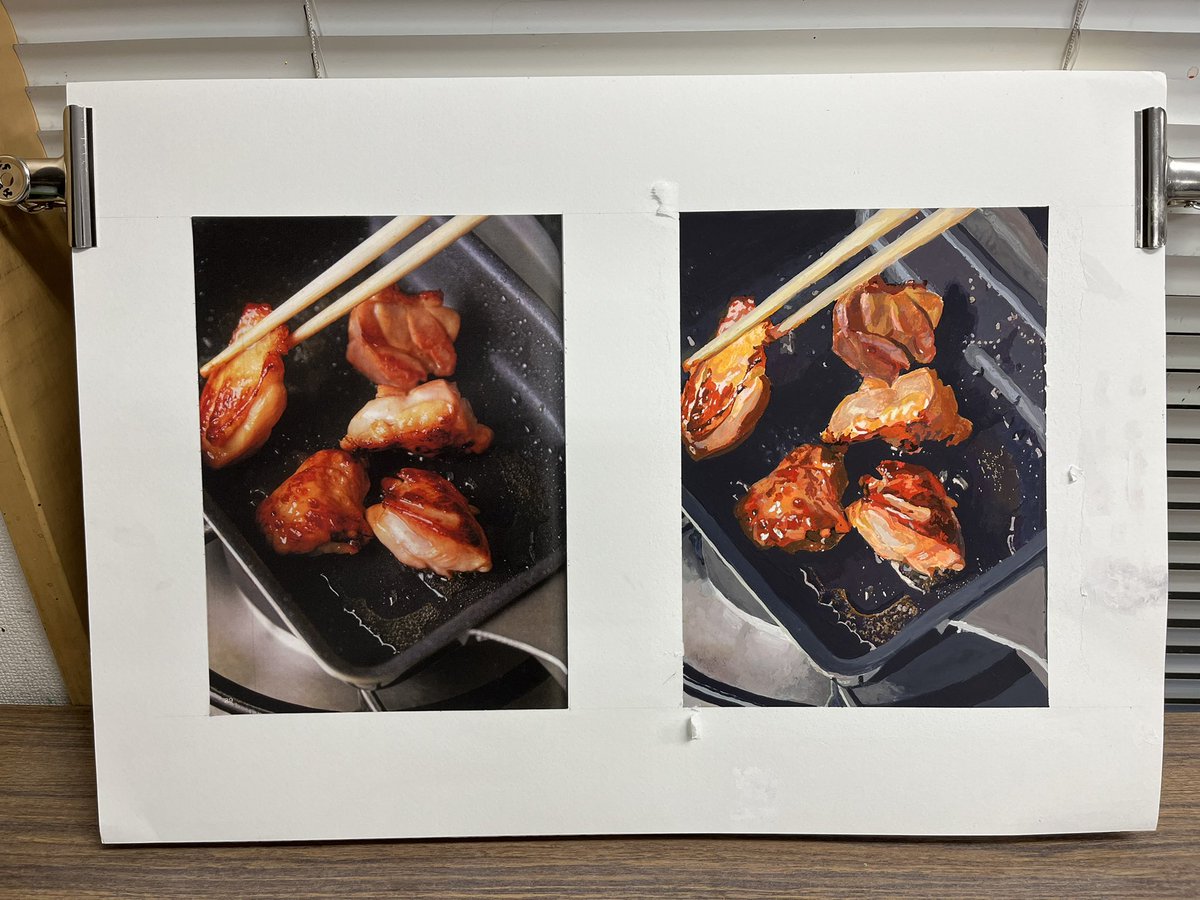samuburi's tweet photo. どっちが絵でしょうか？ https://t.co/H1xaWA1Ukf