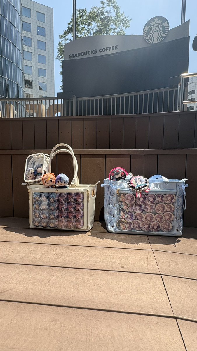 Masaki_s72's tweet photo. 本当に楽しかった涙涙涙
前から2列目でジェナさんにハートを頂けたし、夜公演だけじゃ勿体ないくらいだった😭
ありがとうありがとうありがとう全ての皆様😭😭😭😭
#ビビバスファンミ https://t.co/zXnMHyjaP4