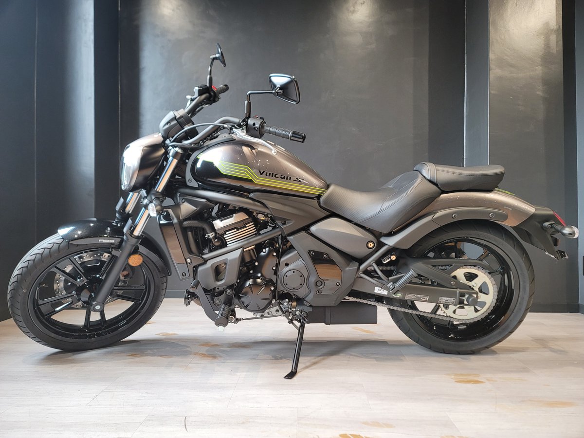 S'FACTORY（エスファクトリー）コブラペンダ ント ＜ブラス> 中古 VULCAN SCAN S 260kmの中古車入庫しております！ 綺麗な車体ですので