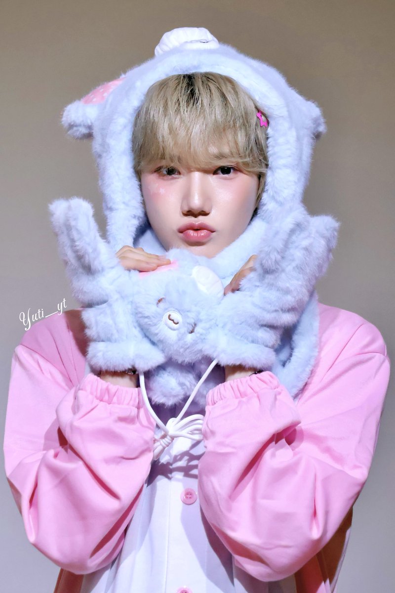 Yuti_yt's tweet photo. ♡ 현민이 생일축하해~‧₊ ᨳ ⟡.·

#키빗업 #현민 
#KEYVITUP #HYUNMIN
#다정함으로_피어난_현민날
#HyunminBloomedWithKindness https://t.co/12rvGAaEgw
