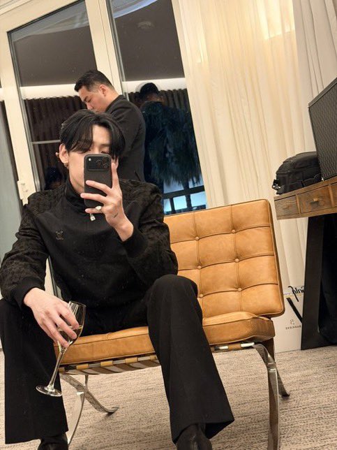 ❄️Tura waiting for got7 and ppv👱🏾♀️ ♉ 🇳🇬❼𓅫 tweet media