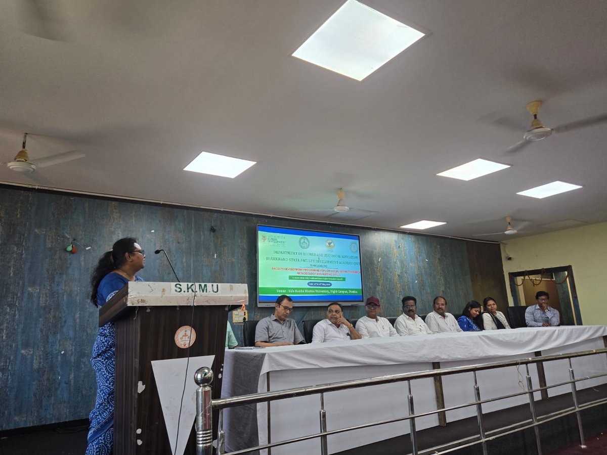 jsfda2025's tweet photo. JSFDA concluded the FDP on “Social Science Research Methodology &amp; Writing Skills” for SKMU, Dumka with certificate distribution among faculty participants. Organized with IHD, New Delhi &amp; Ranchi (11–16 May 2026). #JSFDA #FDP #SKMU https://t.co/pyQsrDteFs