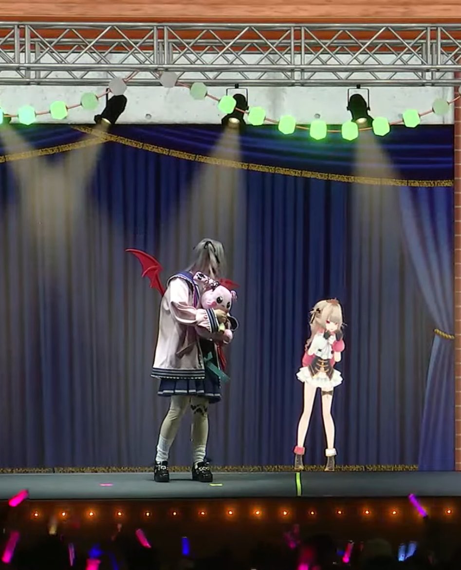 ひまり tweet media