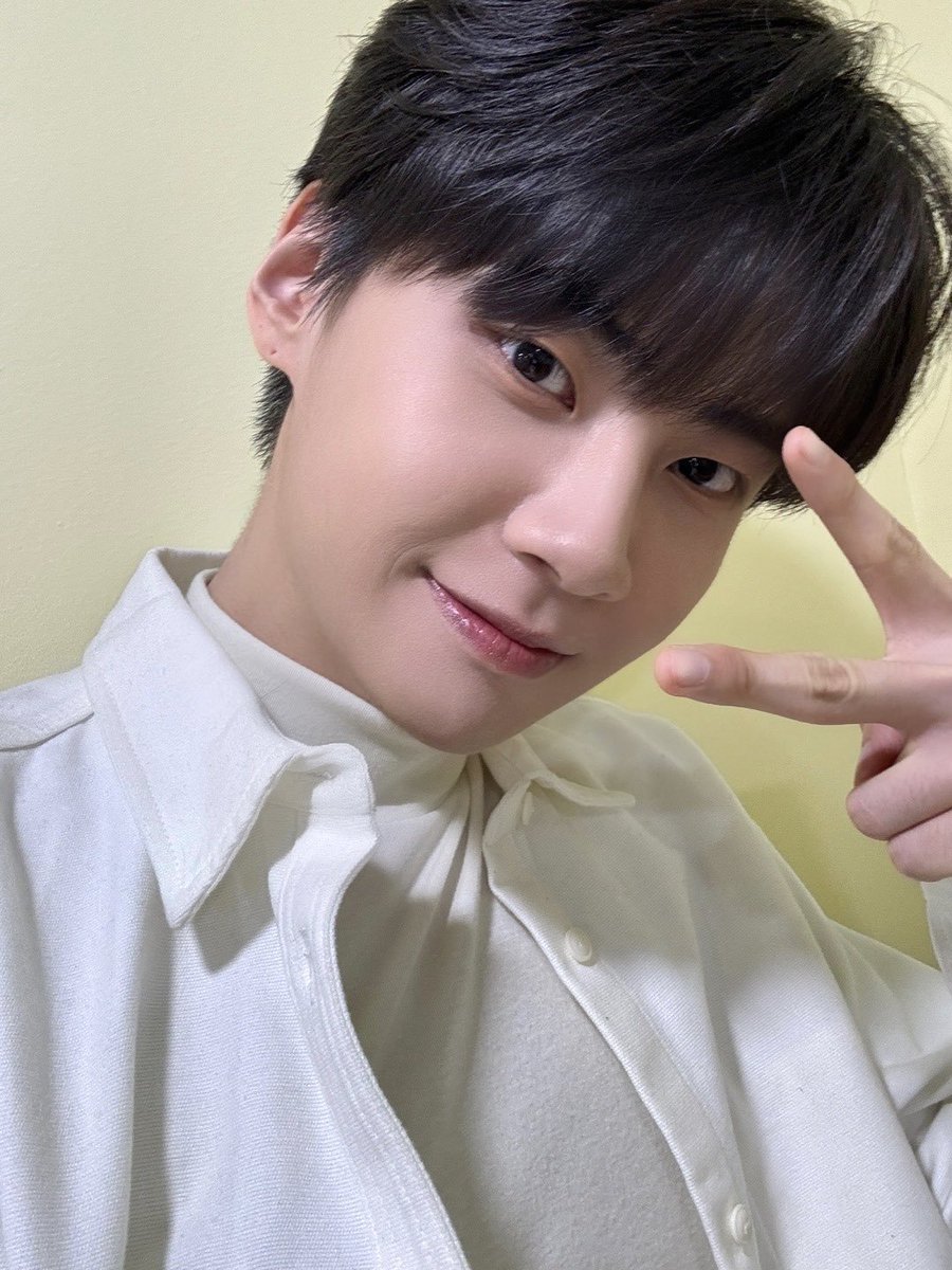 n년전 오늘의 이진혁 tweet media