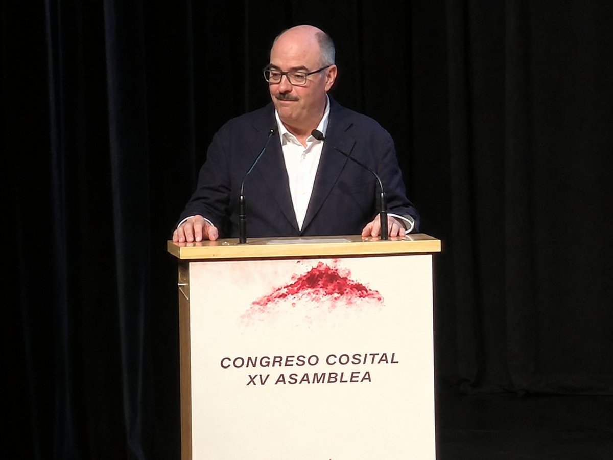 cositalCG's tweet photo. 📍 Asamblea General del Congreso del Consejo #COSITAL. Momento de lectura de las conclusiones y saludos, poniendo en común las principales ideas, aportaciones y líneas de trabajo compartidas durante estas jornadas https://t.co/TMdAHmMeGA