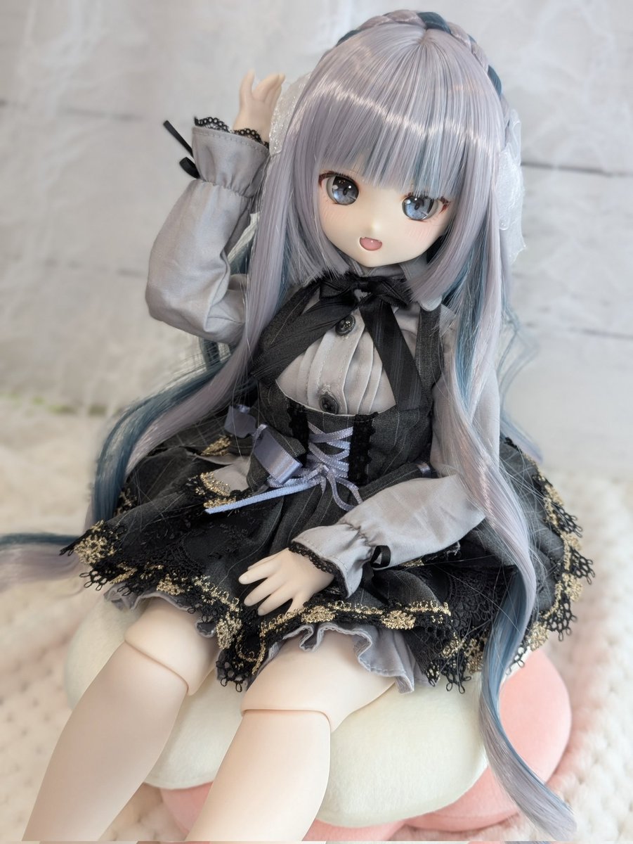 kiru3kiru3's tweet photo. 長い髪可愛いけど、手入れが大変
#うちのこかわいい https://t.co/ZHkZ6cFU9i